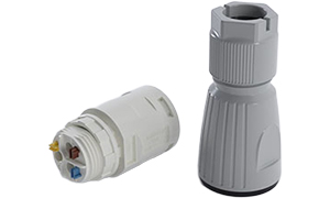 Adels Valaisinliittimet